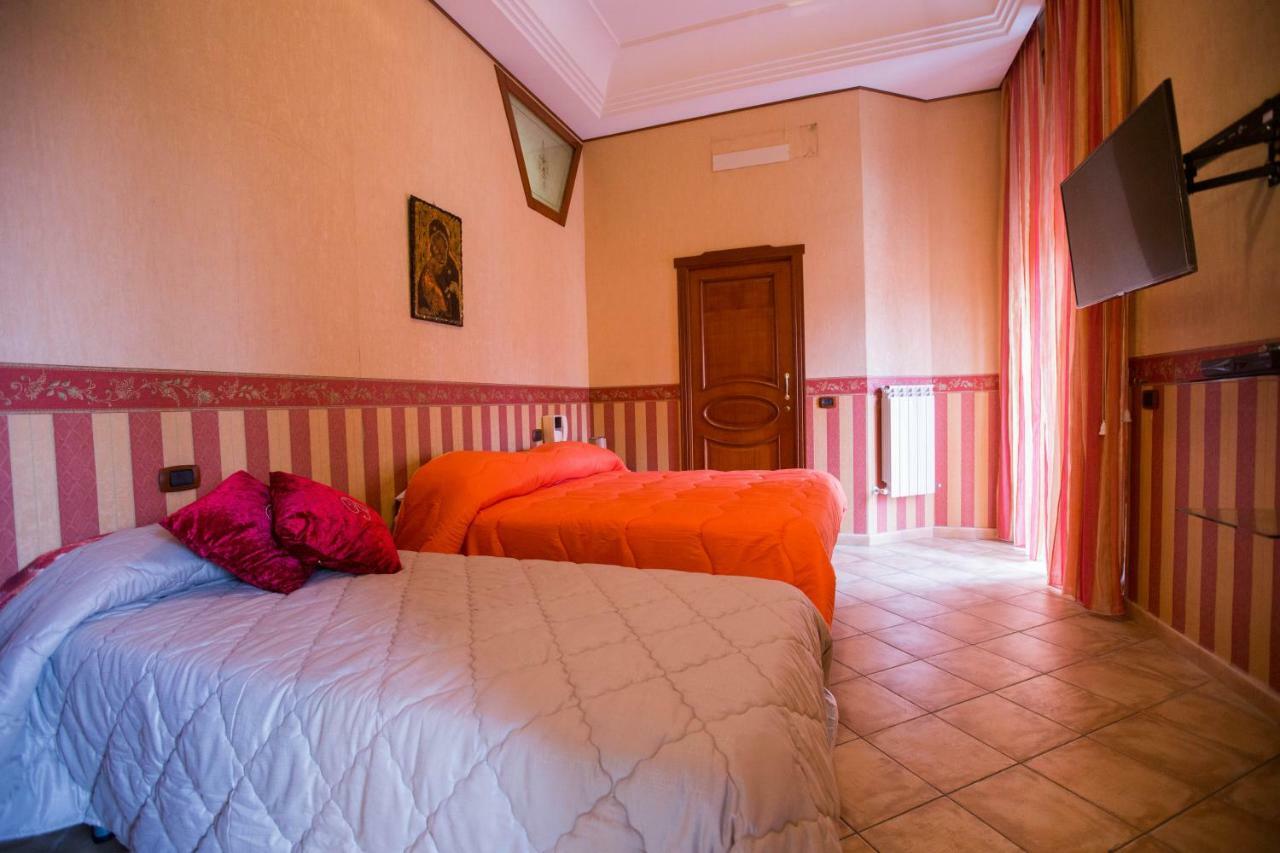Marty House Villa Naples Luaran gambar